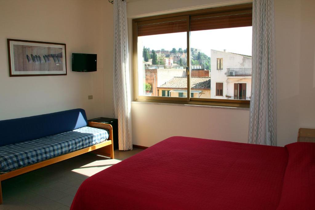 Residence Circe Taormina Habitación foto