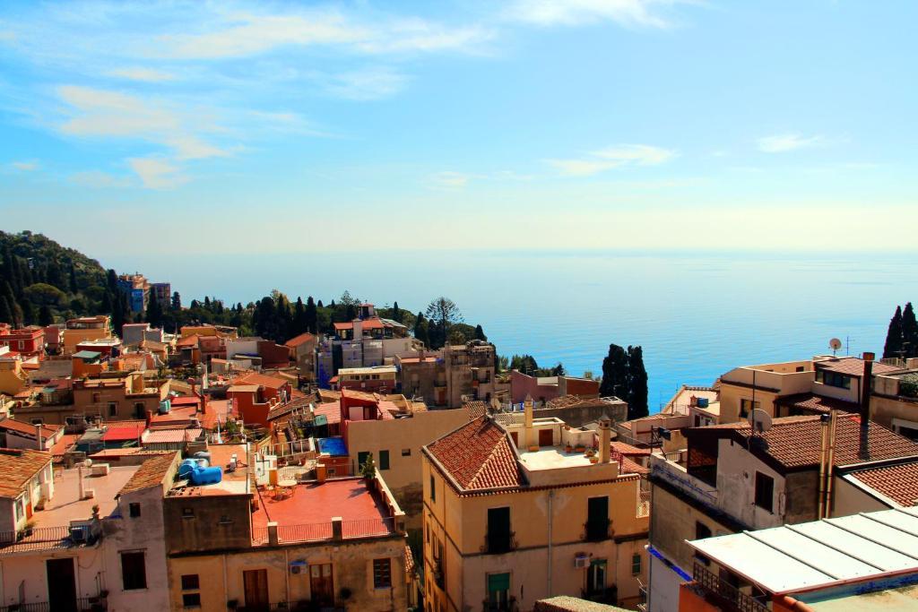 Residence Circe Taormina Exterior foto